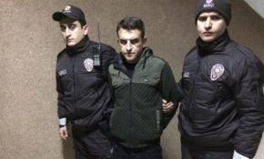 Taksiciyi başından vuran zanlı adliyeye sevk edildi