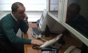 Görme engelli santral operatörü duyduğu numarayı bir daha unutmuyor