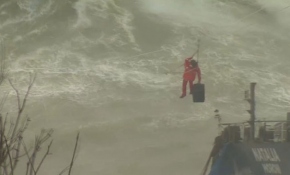 Şile'de karaya oturan gemide çekilen görüntülere TRT Haber ulaştı