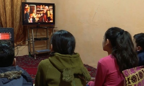 Afgan çocuklar oyunlarında TRT Çocuk karakterlerini canlandırıyor