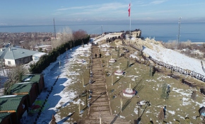 Van'ın yeni seyir terası: "Kız Kalesi"