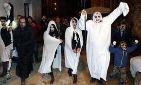 Keşanlılar "Bocuk Gecesi" etkinliğiyle köylerine binlerce turist çekiyor