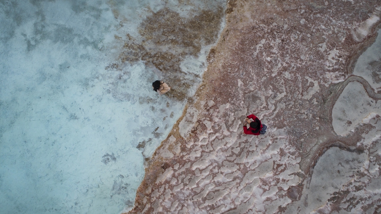 Antik çağlardan bu yana şifa merkezi olarak görülen kentte, termal kaynaklara gösterilen talep dolayısıyla otellerin yarıyıl tatilindeki doluluk oranı yüzde 90`a ulaştı. 