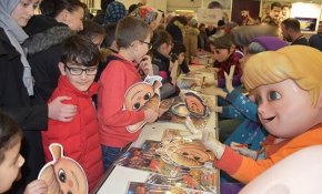 Rafadan Tayfa Almanya'daki çocuklarla buluştu