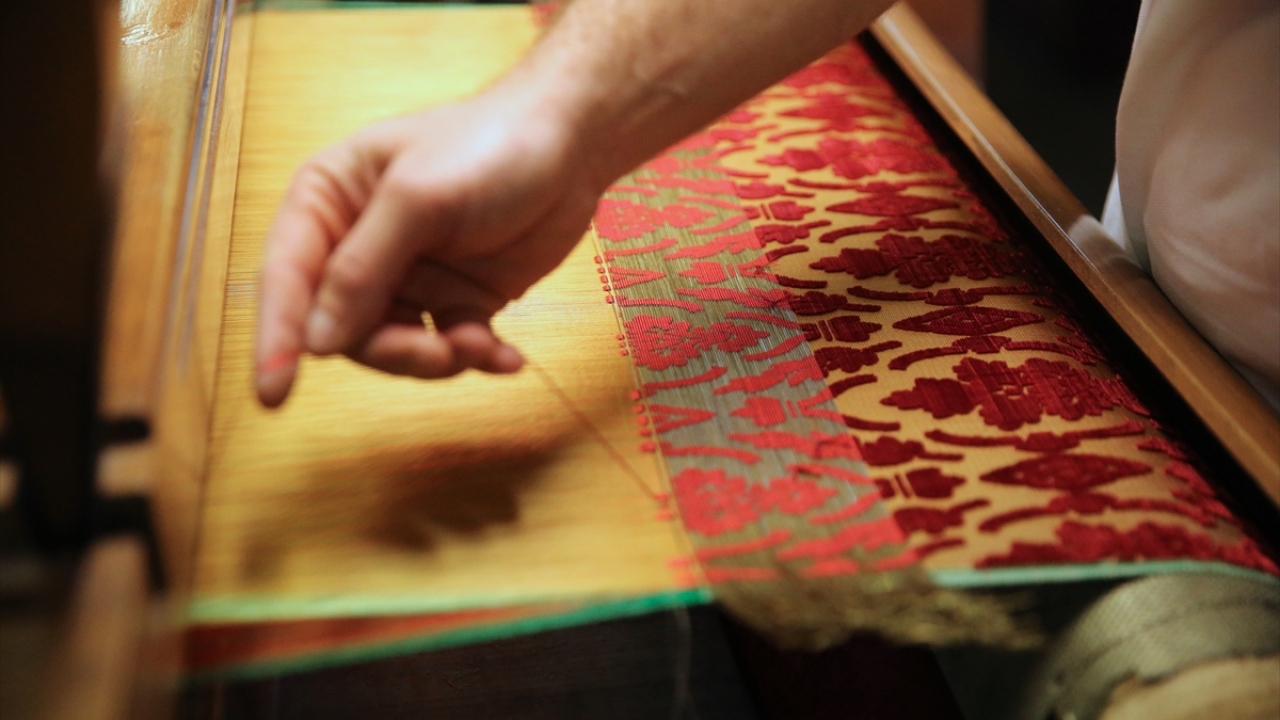 "Bir metrekarede 360 bin düğüm"