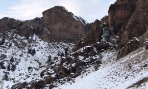 Teröristlerin kullandığı mağara böyle imha edildi