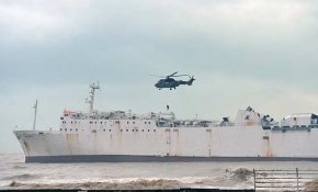 Karaya oturan kargo gemisindeki 2 kişi kurtarıldı